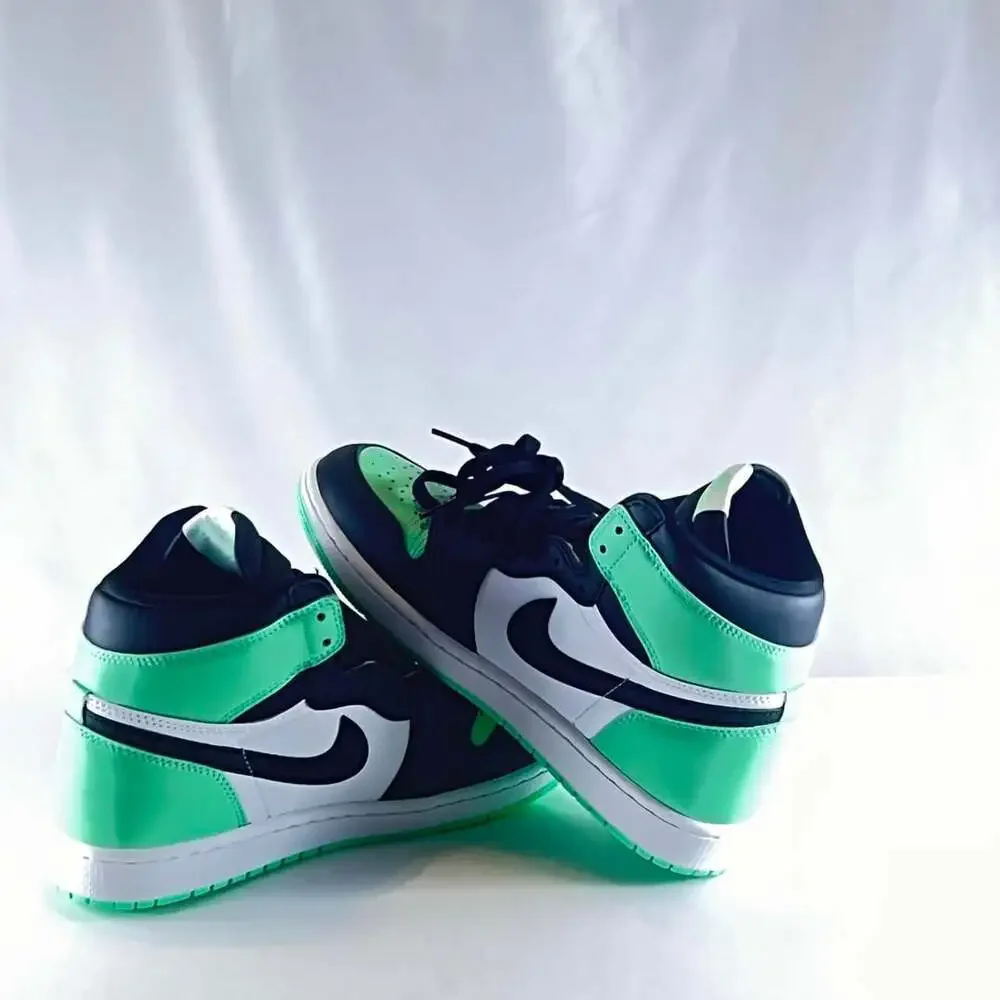Nike Air Jordan 1 Retro High OG Green Glow DZ5485-130